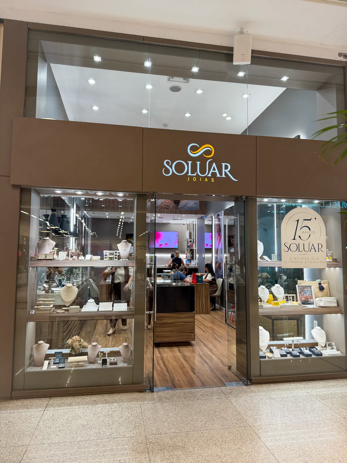 Fachada da loja Soluar Shopping Riomar Fortaleza